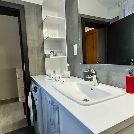 Grey Apartment *